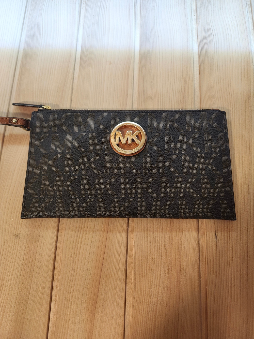 Michael Kors MK Logo Wristlet/Clutch